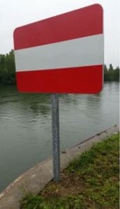 27431