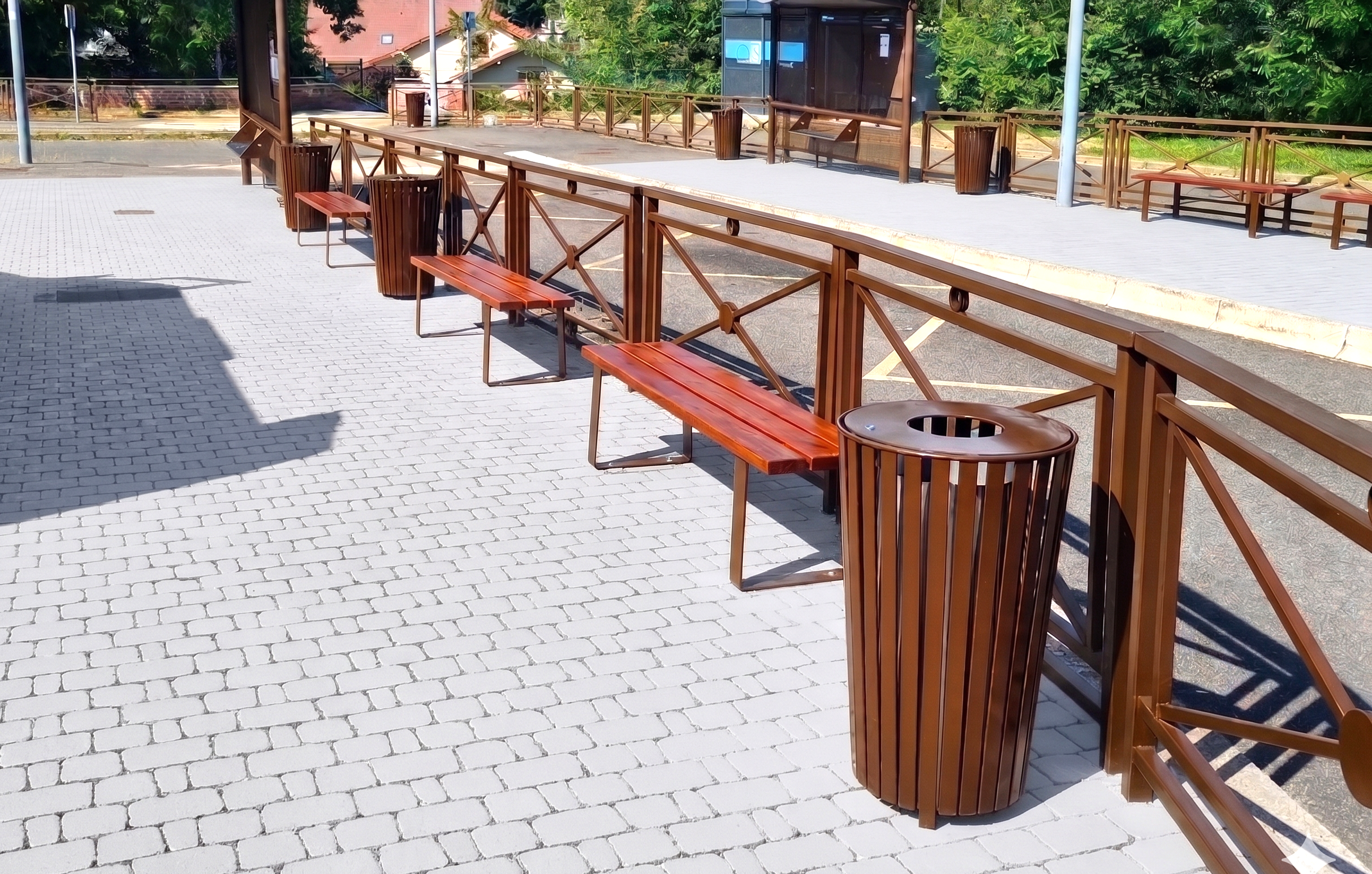 Mobilier urbain définition : rôle et usages dans l’espace public